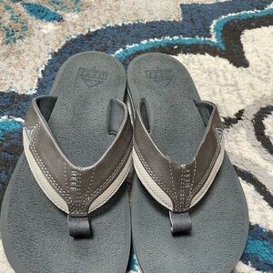 Reef Black and Gray Sandals
